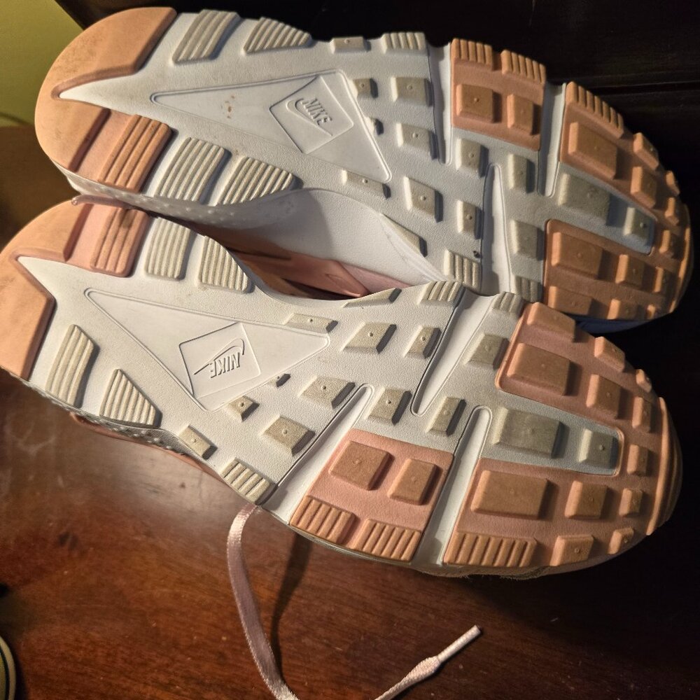Nike Huraches